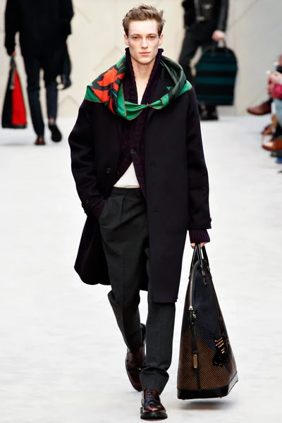 Look 20